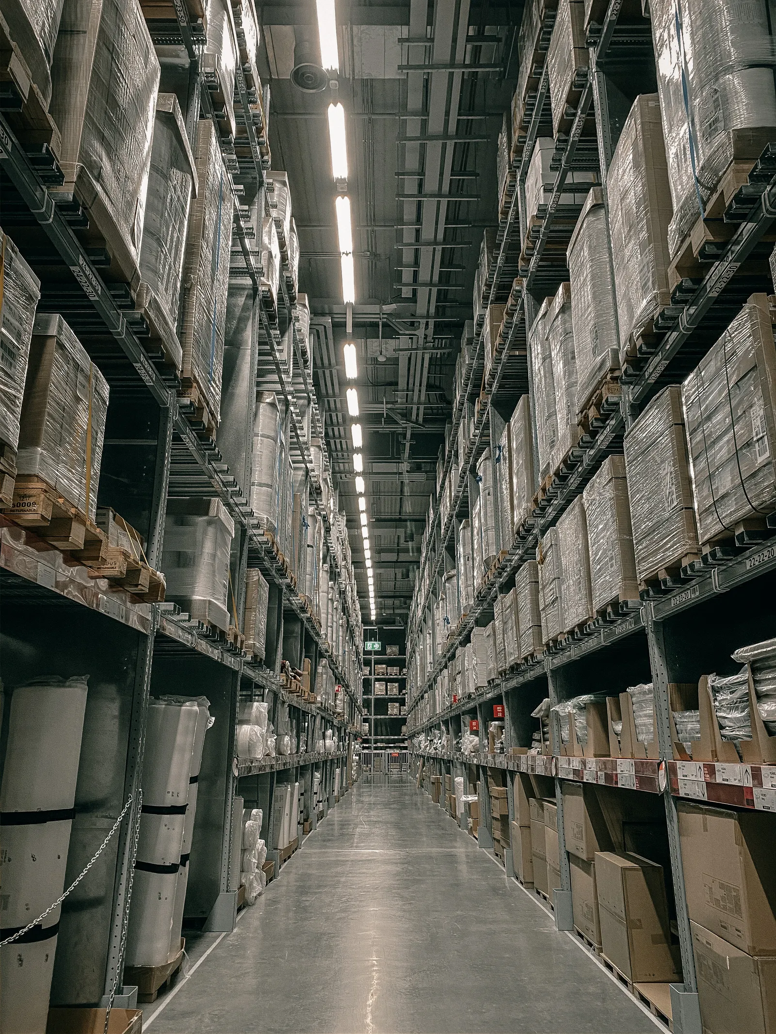 Organized freight warehouse operations